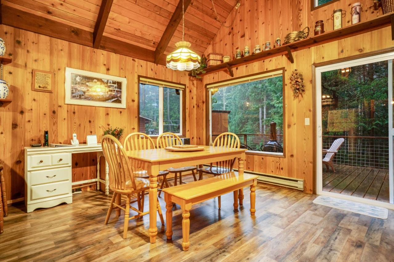 The Chalet On Lopez Islandale Chambre photo